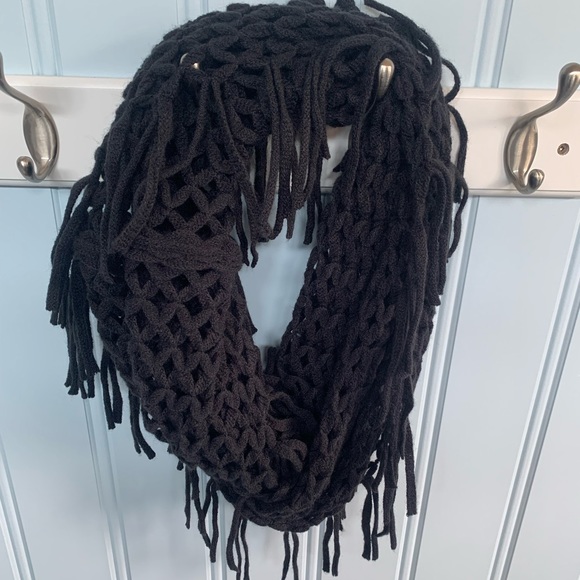 Scarf Bundle - Picture 4 of 5